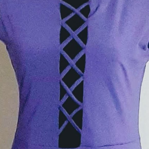 Women's Solid Sleeveless Knee Fitted Purple Dress - Picture 4 of 4